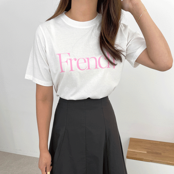 블랭크바이 - 프렌치 레터링 코튼 티셔츠